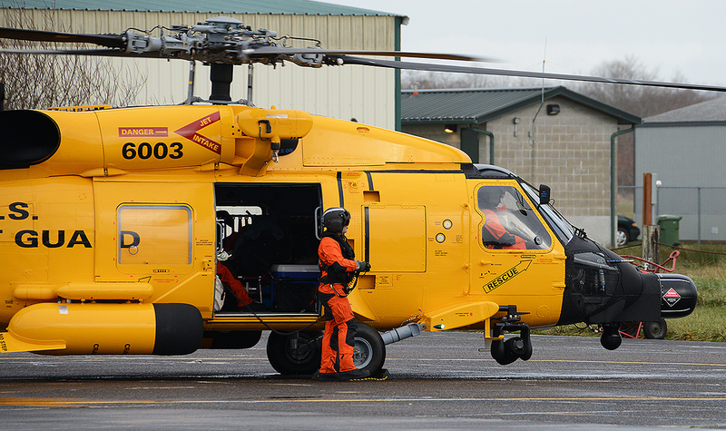Illustration for article titled The Centennial Of Coast Guard Aviation Kicks Off With This Sweet Retro MH-60T Jayhawk